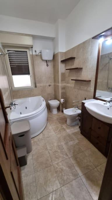 Apartamento La Casa Sul Viale Reggio Calabria Exterior foto