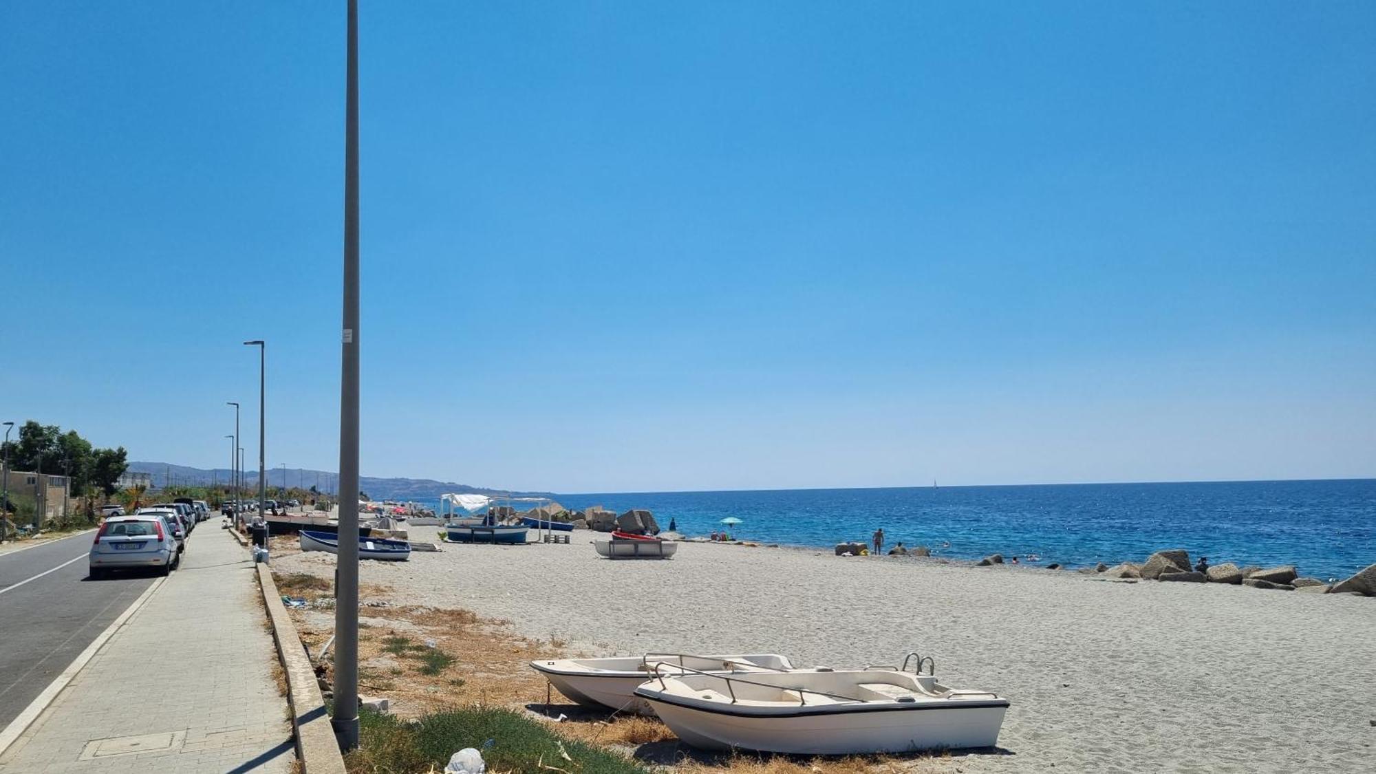 Apartamento La Casa Sul Viale Reggio Calabria Exterior foto