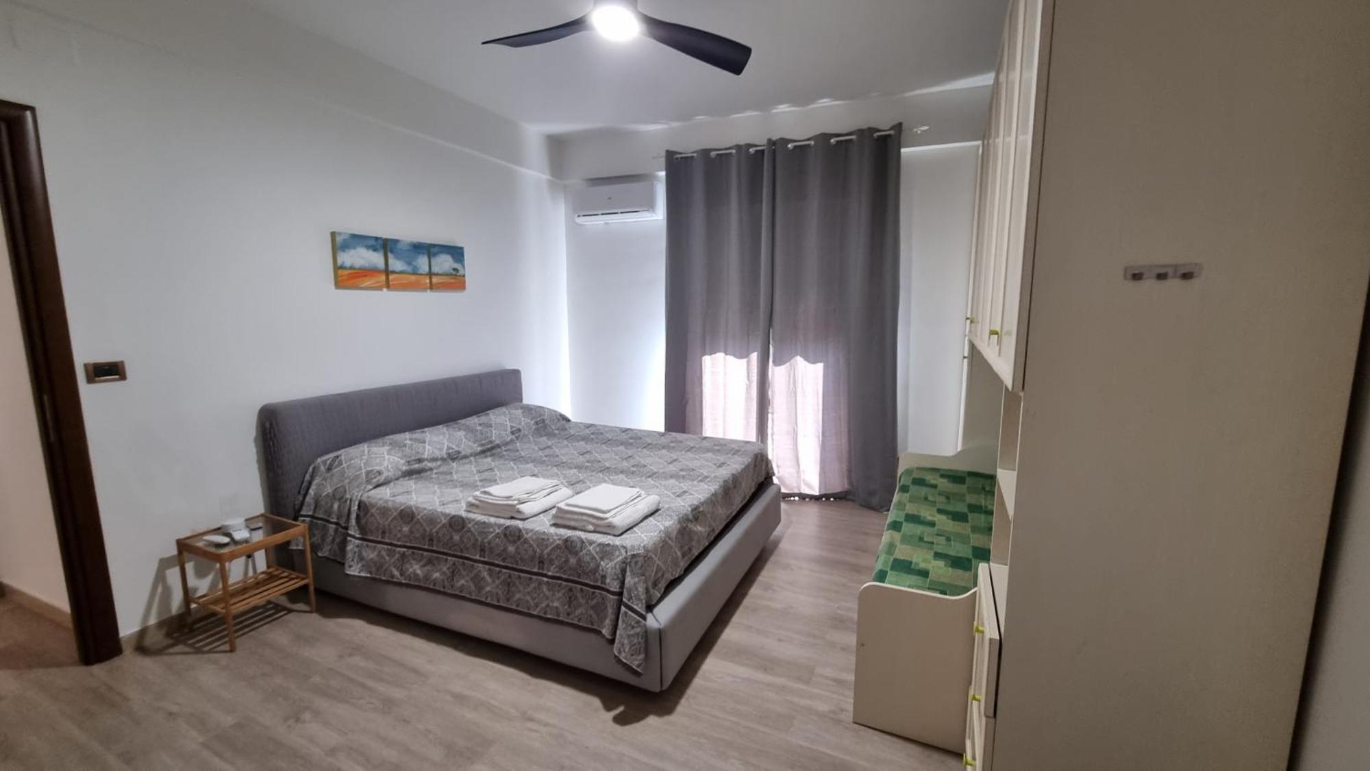 Apartamento La Casa Sul Viale Reggio Calabria Exterior foto